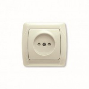 Розетка 1-м б/з С/П крем VIKO Carmen (уп/12/120шт)